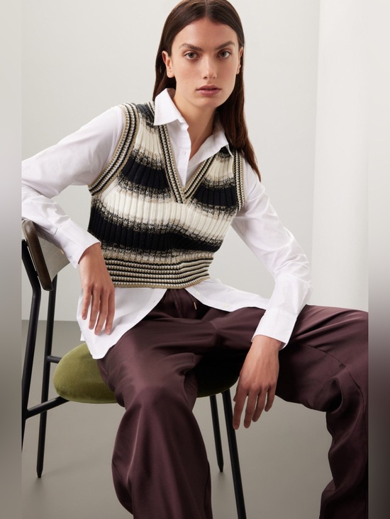 Veronica Beard Tops - Veronica Beard Spear Mixed-Media Button-Front Vest Top Small‎